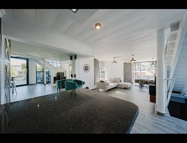 2 BEDROOM TOWNHOUSE FOR SALE IN BASSONIA